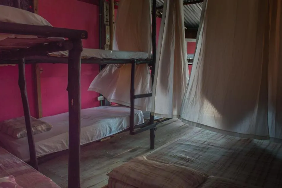 Hostal Acapulco Cano de Loro